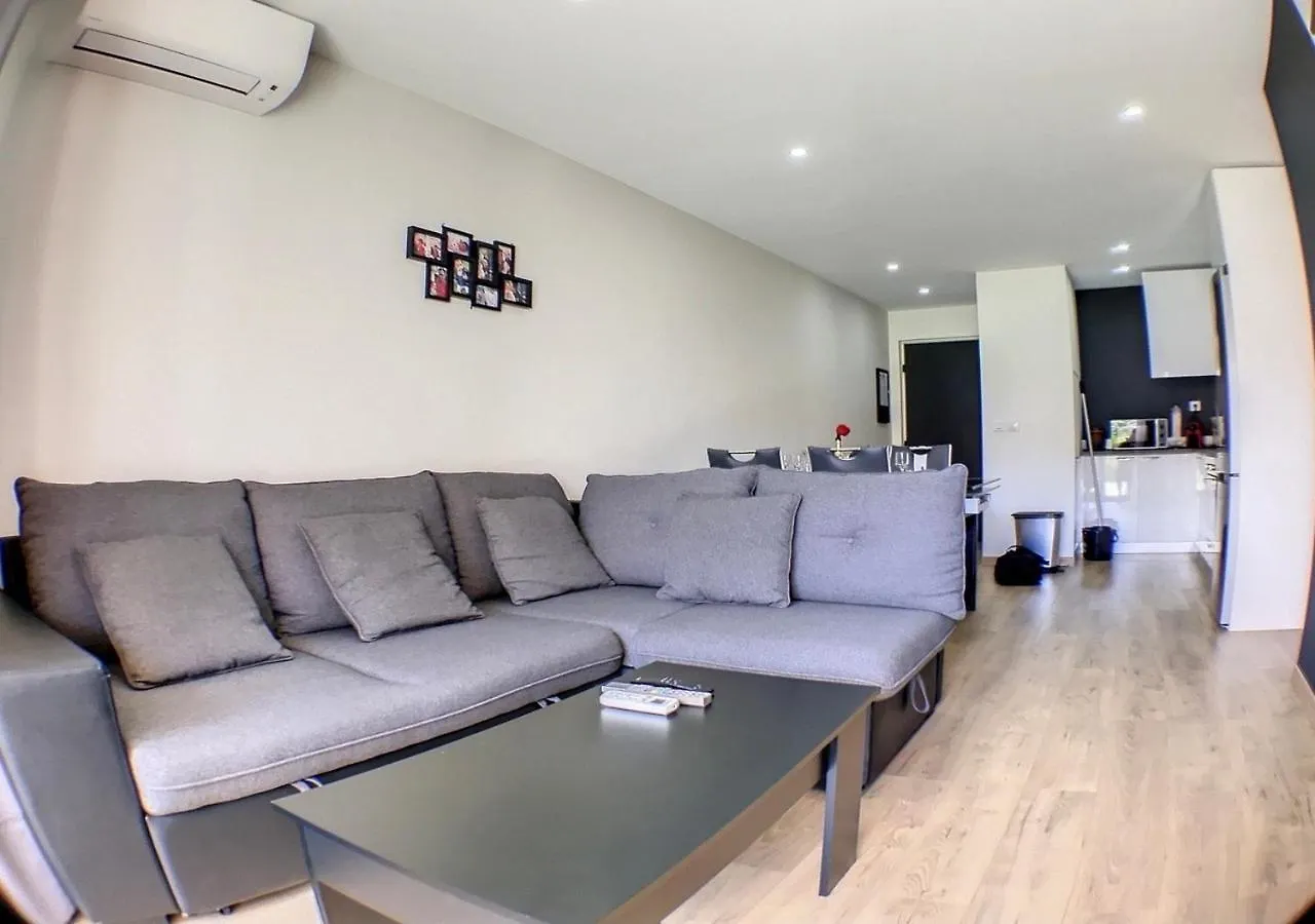 Apartment Golf Juans- 2P Residence Avec Piscine, Plages 300M Vallauris France